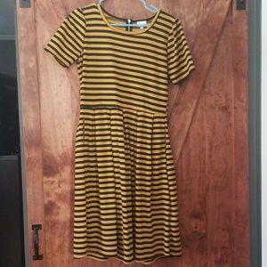 Lularoe Amelia medium